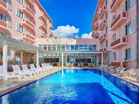 ホテルシーブリーズコーラル（外観）　宿泊の一例